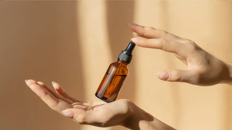 Vitamina C para la cara: beneficios y cómo aplicarla correctamente